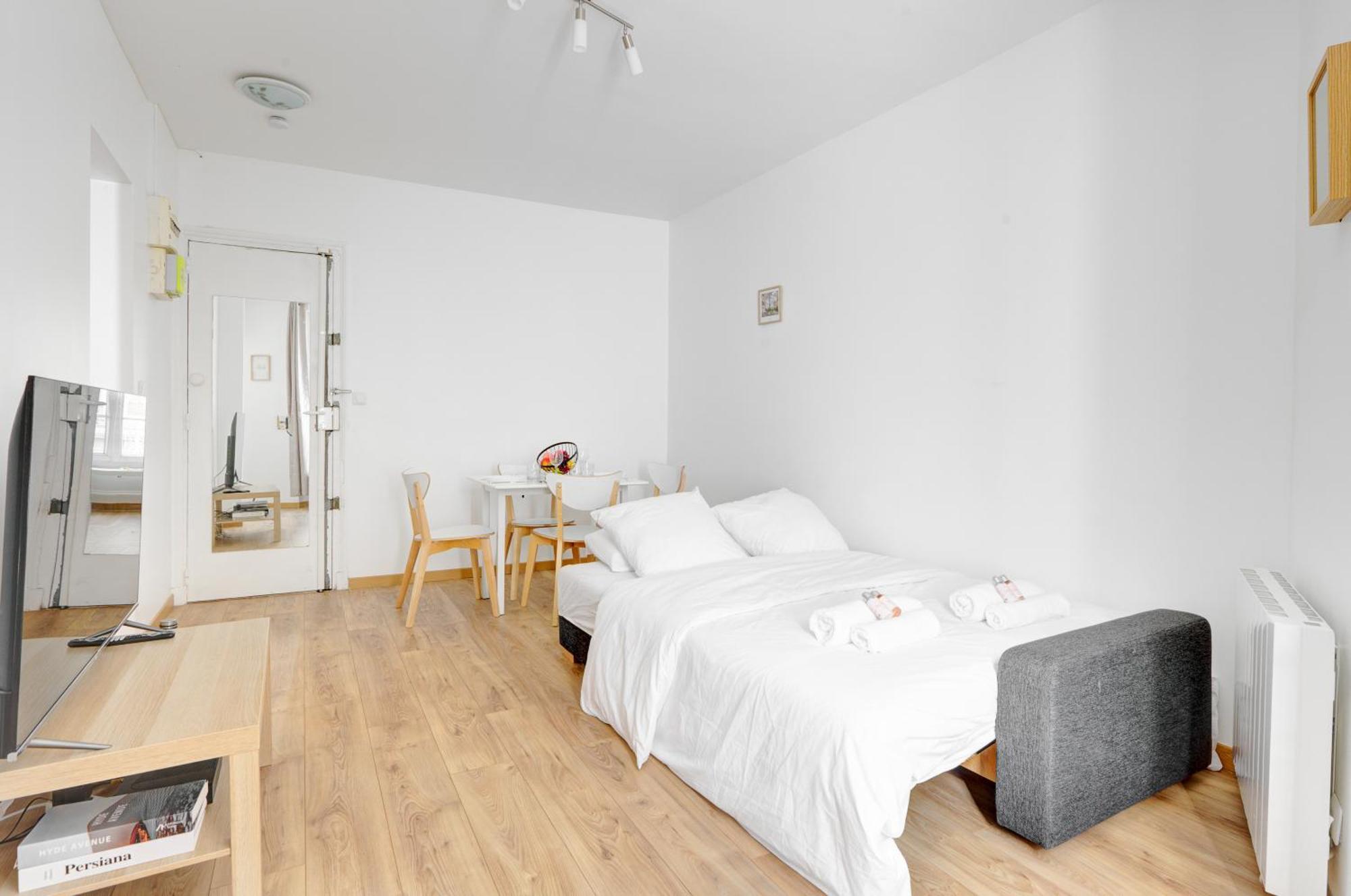 4 Personnes Charmant Appartement Paris 13Eme Экстерьер фото